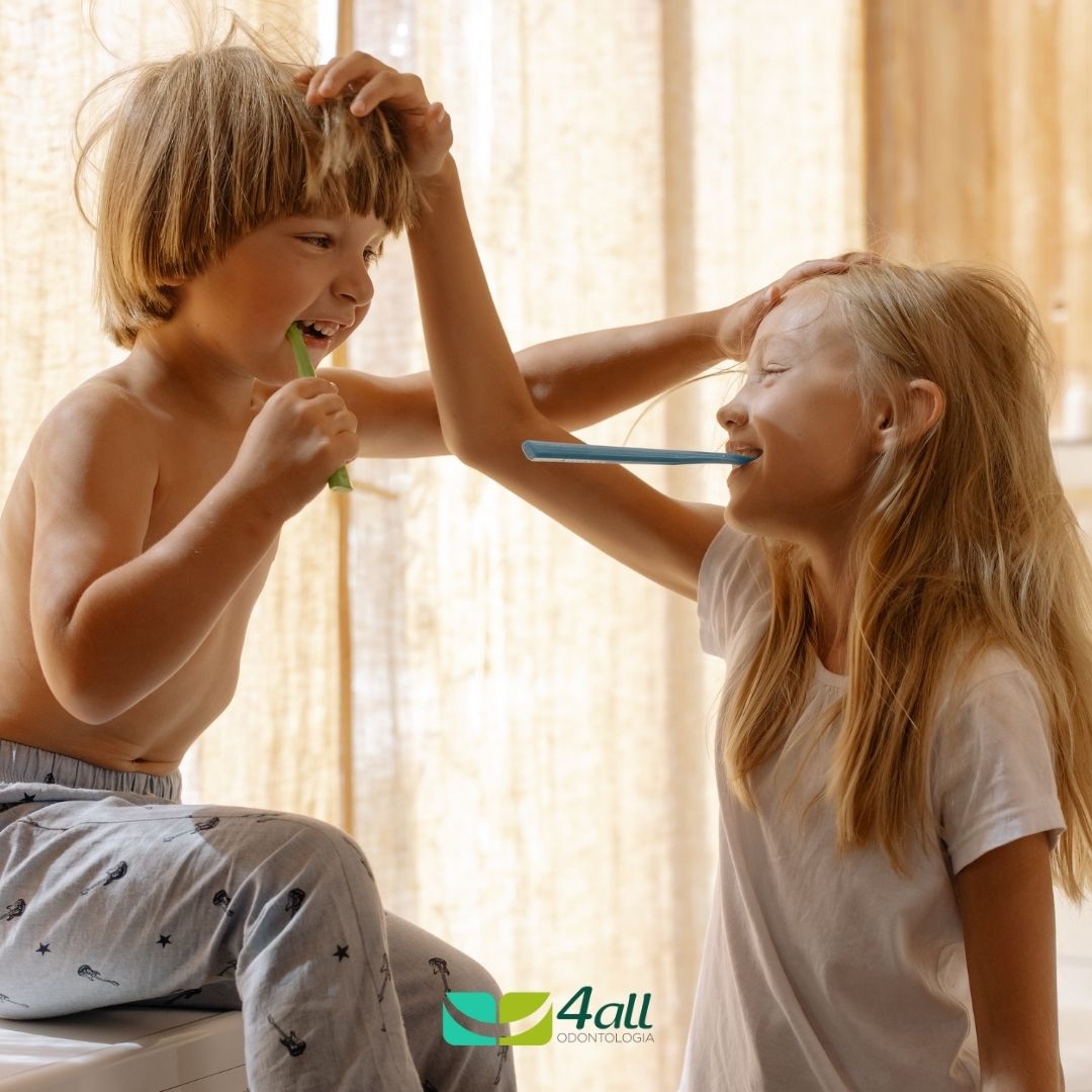 COMO CRIAR HÁBITOS DE HIGIENE BUCAL DE MANEIRA DIVERTIDA?