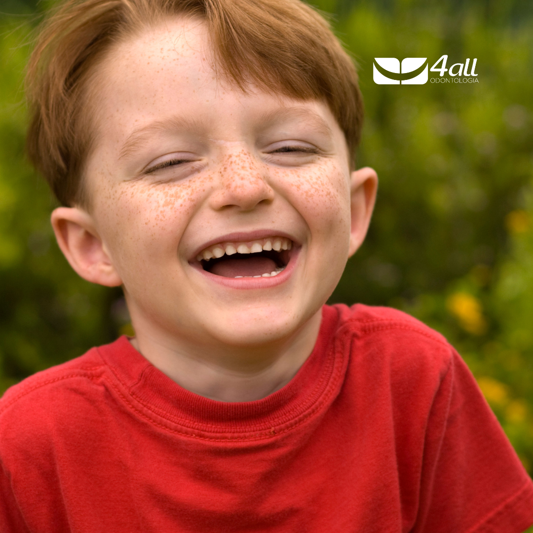 Odontopediatria: Cuidados Especiais para Sorrisos em Desenvolvimento