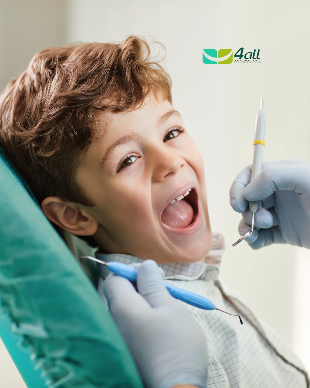 Odontopediatria: Cuidando do Sorriso dos Pequenos
